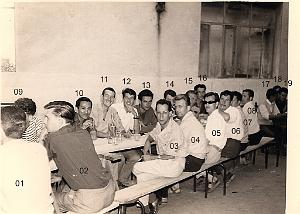 STAGE RADIO DEPANNEUR ANNEXE ROUVIERE TOULON 1959 1960   (1) EN ATTENDANT LES RESULTATS